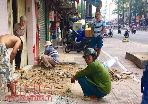 Nhận được thông báo, người dân tự giác ‘trả' vỉa hè ảnh 6